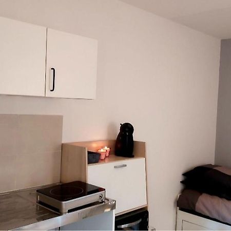 Studio Prive Attenant Villa Piscine Μασσαλία Εξωτερικό φωτογραφία