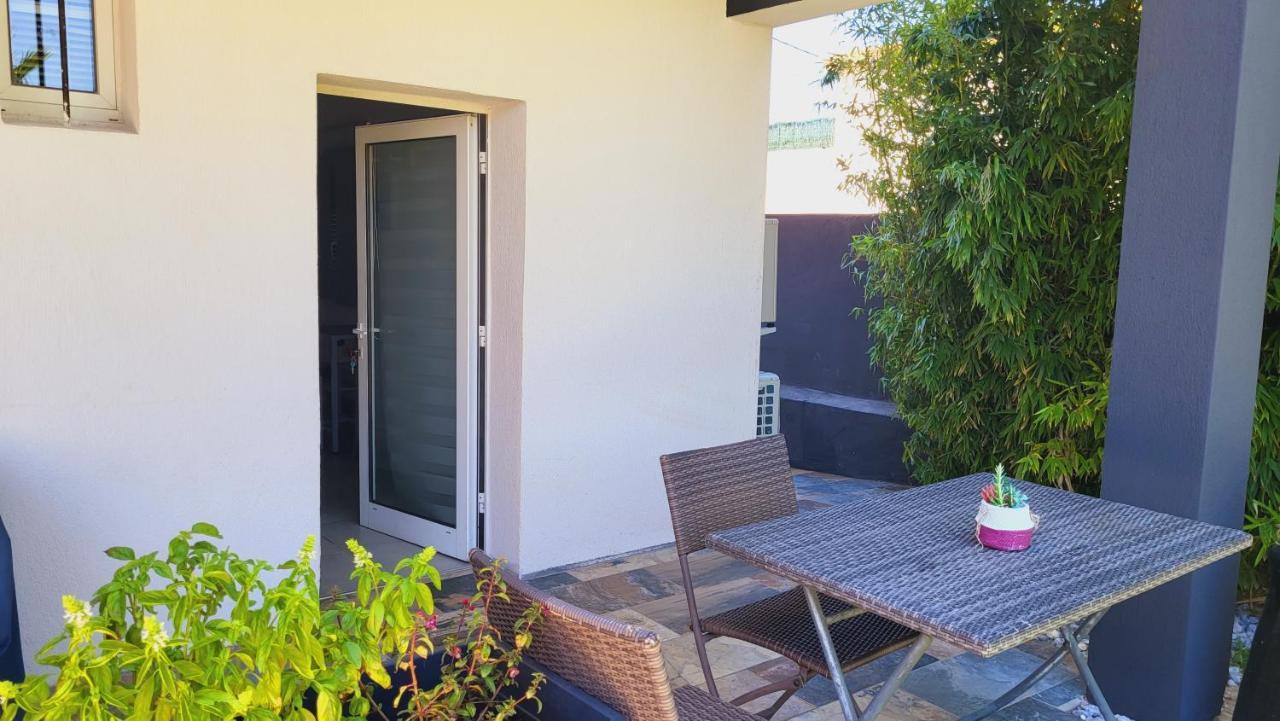 Studio Prive Attenant Villa Piscine Μασσαλία Εξωτερικό φωτογραφία